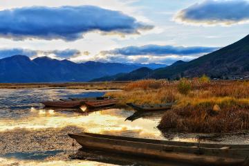 Lugu_Lake