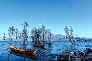 Erhai_Lake_Dali_Yunnan_China