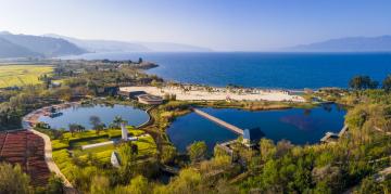 Cycling_around_Fuxian_Lake_04