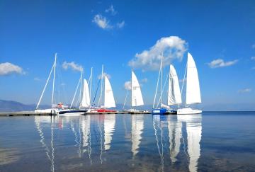 Sailing_in_Fuxian_Lake_03