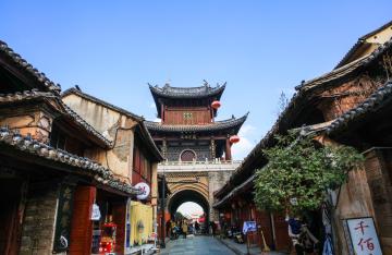 Weishan_Ancient_Town_01