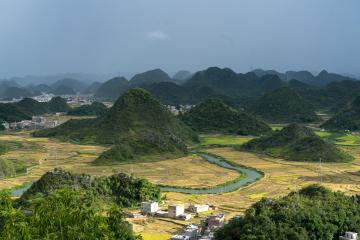 Rice_Fields_in_Guangnan_Yunnan_China_02