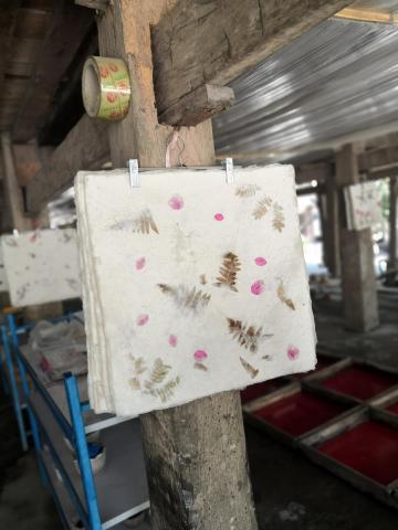 Mangtuan-based Stencil Tissue Paper of Dai People